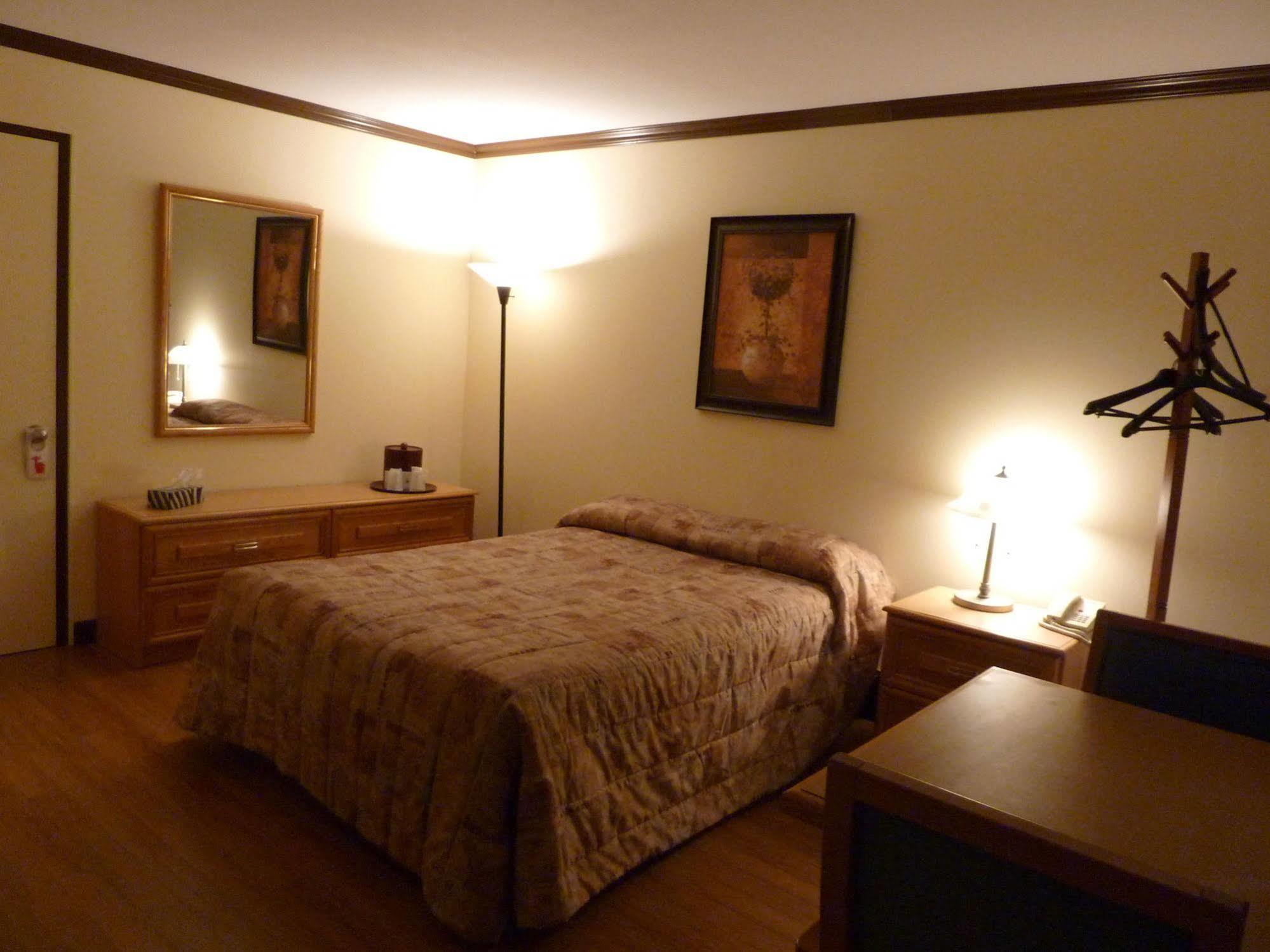 Manoir Becancourt Hotel Εξωτερικό φωτογραφία